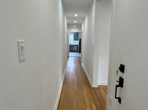 2332 Barnes Ave, Bronx, NY 10467