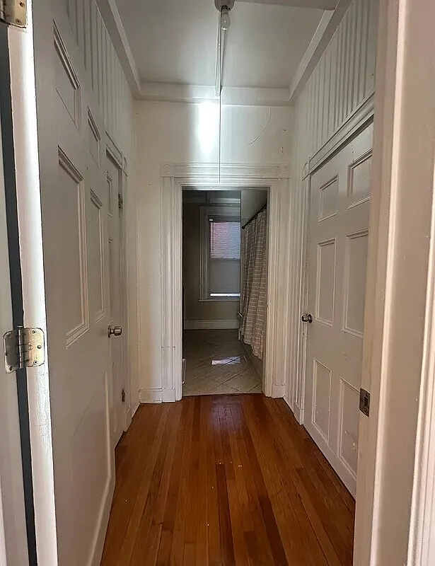 1 bed, 1.0 bath, 1000 sqft, $1,699 — Photo 3