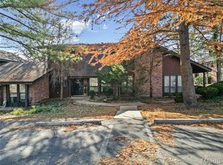 1042 Humber Cir, Saint Louis, MO 63129