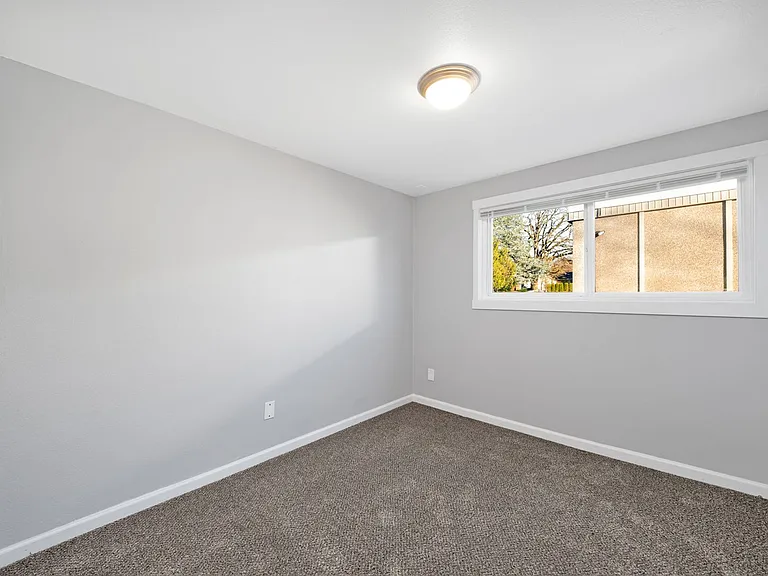 Driftwood Terrace — Photo 25