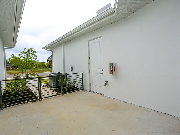 5th image of 3010-3060 Thomasson Dr
