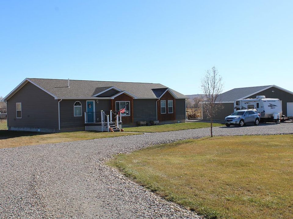 2104 N 2nd St, Lander, WY 82520 Zillow