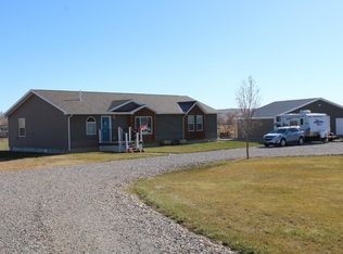 2104 N 2nd St, Lander, WY 82520