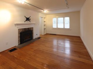 26 E Ridgeway Dr, Dayton, OH 45459