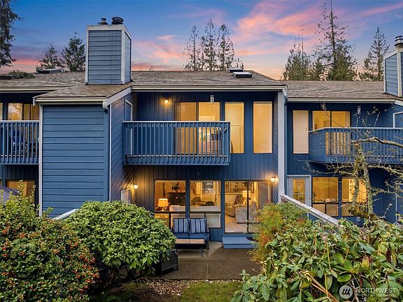 4th image of 25433 213th Avenue SE #46