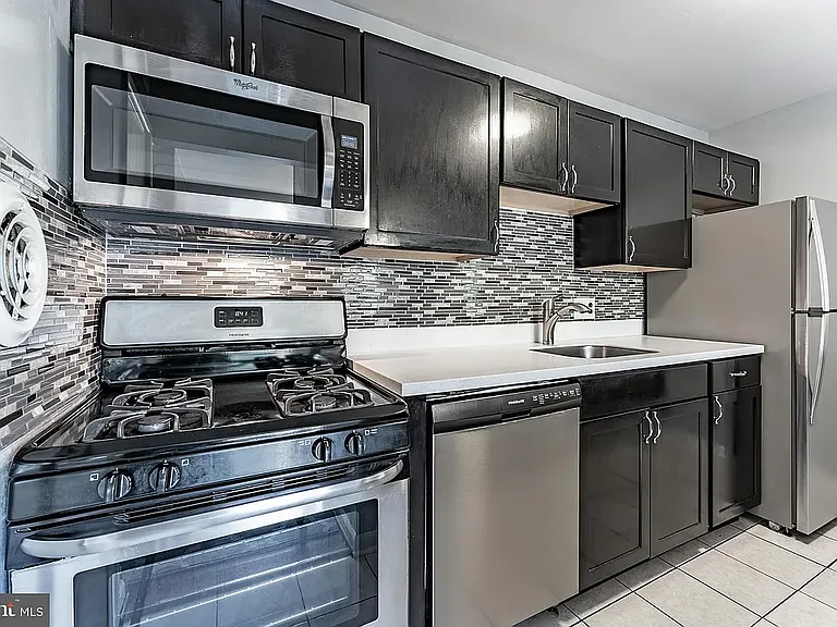 2908 Kings Chapel Rd — Photo 1