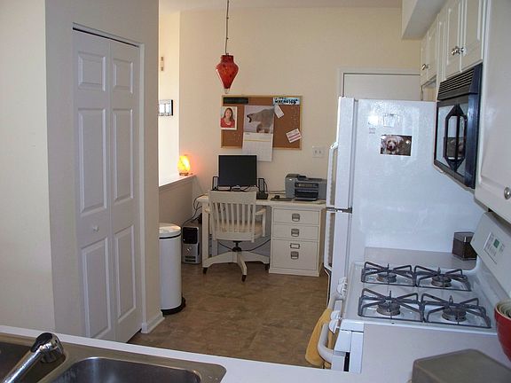 view of bfst room/office