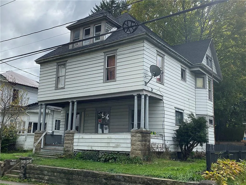56 Falconer St photo 1