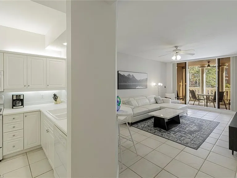410 Bayfront Pl #2204 — Photo 4