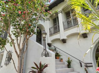 351 N Mansfield Ave, Los Angeles, CA 90036