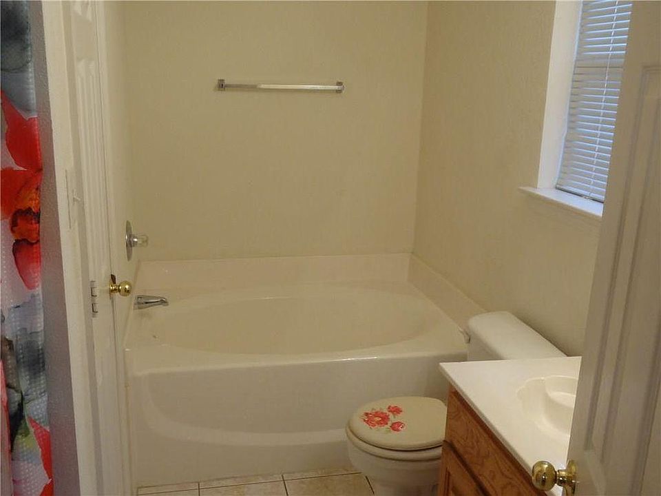 1st image of 1105 Fawn Meadow Trl