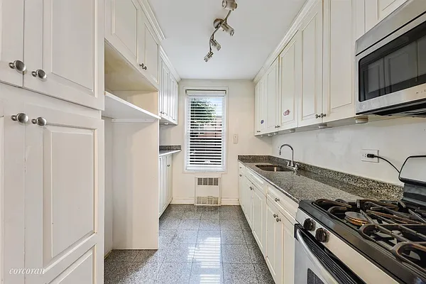 Sold by Corcoran | media 12