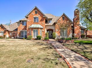 2718 Oak Leaf Cir, Enid, OK 73703