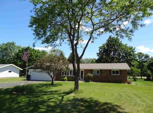 N2620 Melody Ln, Waupaca, WI 54981