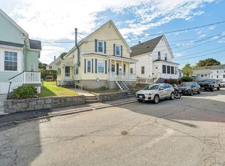 14 Endicott St, Lowell, MA 01854
