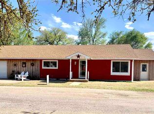 924 Lasso Ln, Freedom, OK 73842