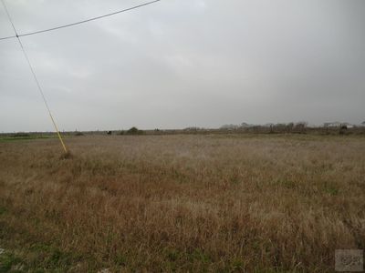 1060 Beach Front Dr, Gilchrist, TX, 77617
