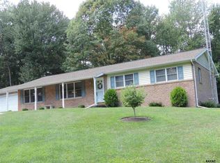 1764 Snyder Corner Rd, Windsor, PA 17366