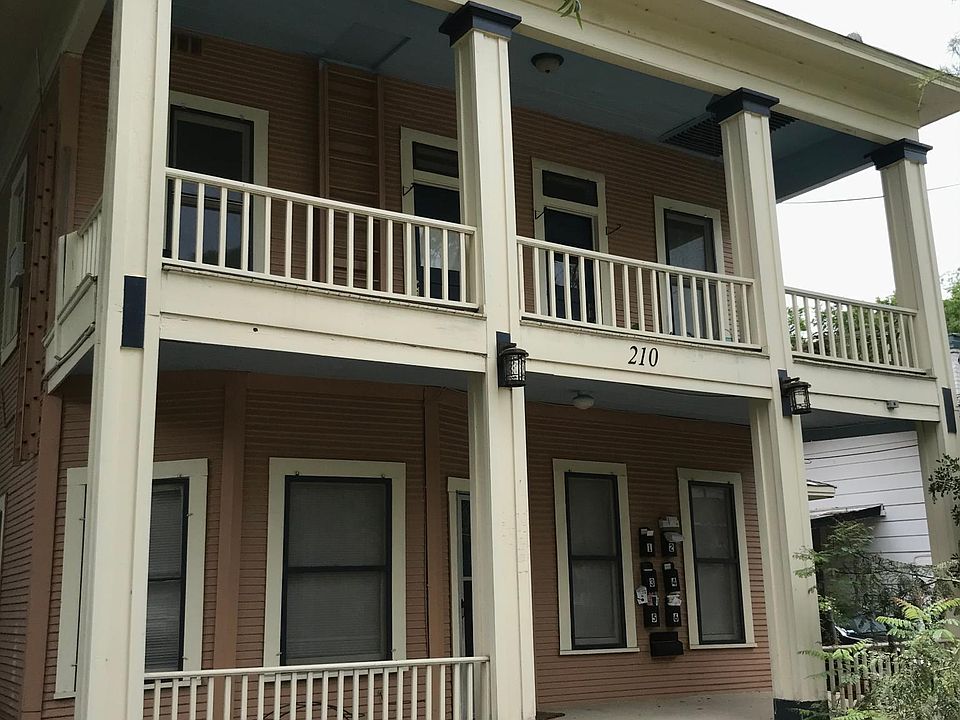 1st image of 210 Eleanor Ave