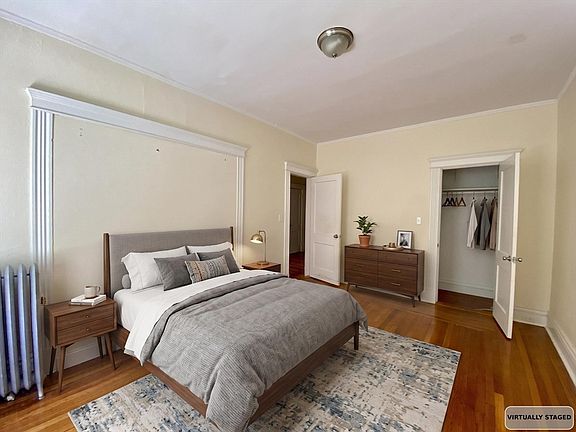 4th image of 144 Coolidge St #2