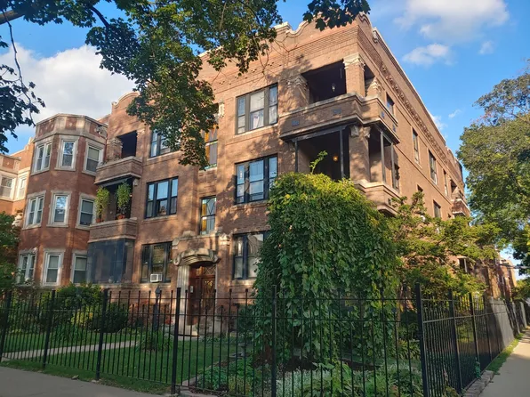 1336 W Albion Ave #2E, Chicago, IL 60626