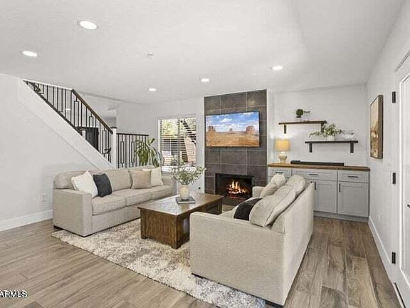4th image of 24851 N 75th Way
