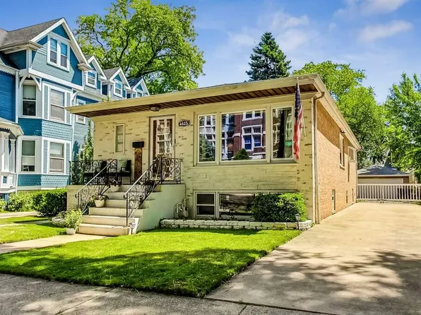 4625 N Knox Ave, Chicago, IL 60630