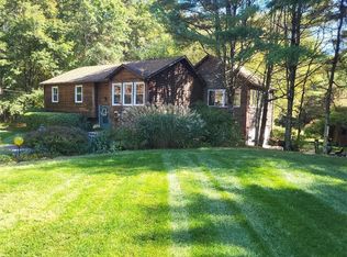 6 Tall Timber Dr, Richmond, RI 02832