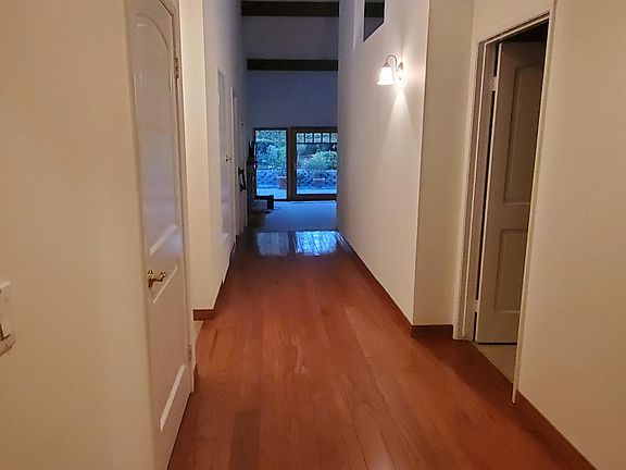 4th image of 9417 Friendly Woods Ln