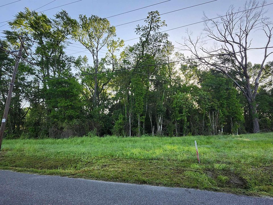 2nd image of Victoria Dr