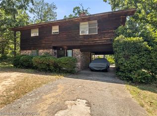 865 S Oak St, Greenwood, AR 72936