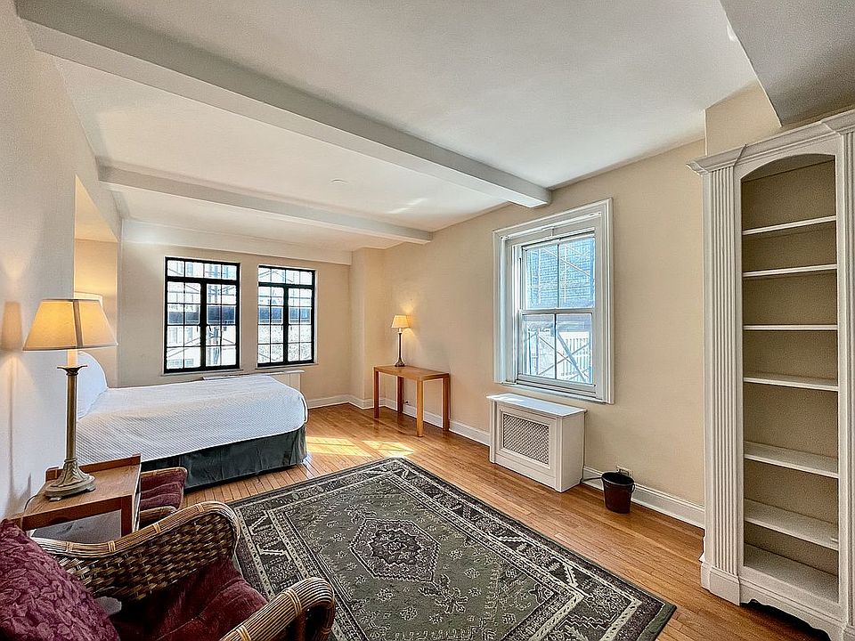 1st image of 25 Tudor City Pl APT 201