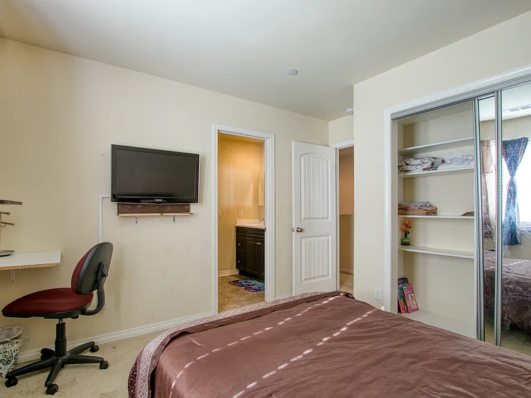 142 Diego Rd — Photo 22