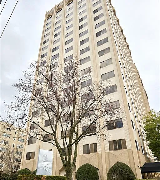 2479 Peachtree Rd NE #611 — Photo 3