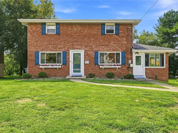 224 Elbe Dr, Pittsburgh, PA 15209