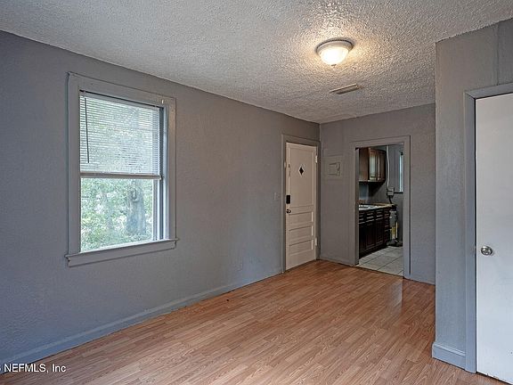 5th image of 1526 W 22ND Street