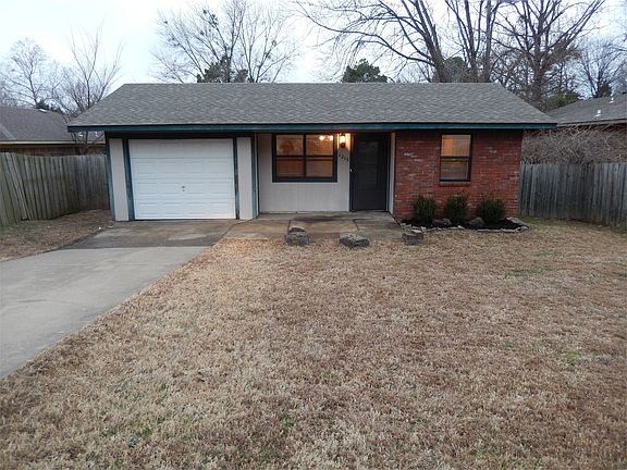 2nd image of 1213 N 28th St
