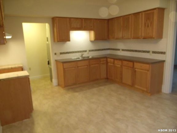4th image of 610 South St