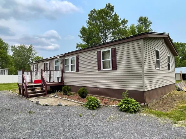 232 Lyons Rd, Plattsburgh, NY 12901