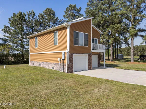 425 Griggs Road, Vandemere, NC 28587