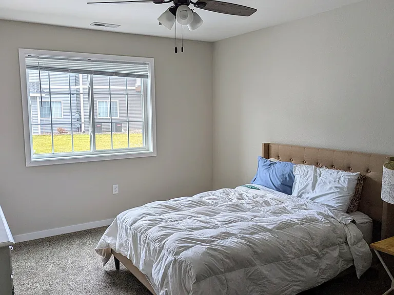 Gateway Place Apartments — Photo 125