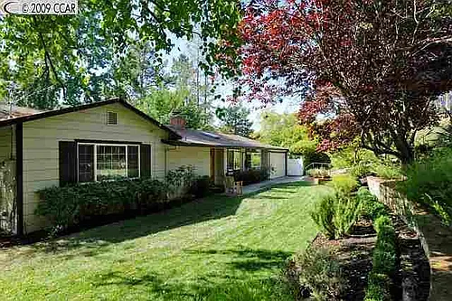 282 Orchard Rd Photo 1