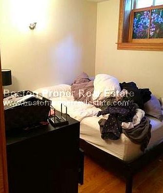 2nd image of 29 Phillips St #38