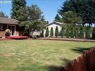 3rd image of 9902 NE 58th St