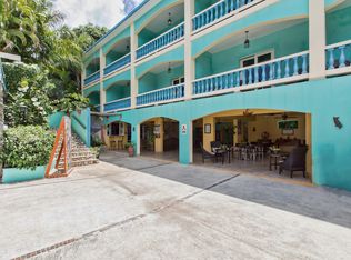 Lazy Parrot, Pr 413 Km #4.1, Rincon, PR 00677