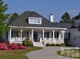 1128 Arboretum Dr, Wilmington, NC 28405