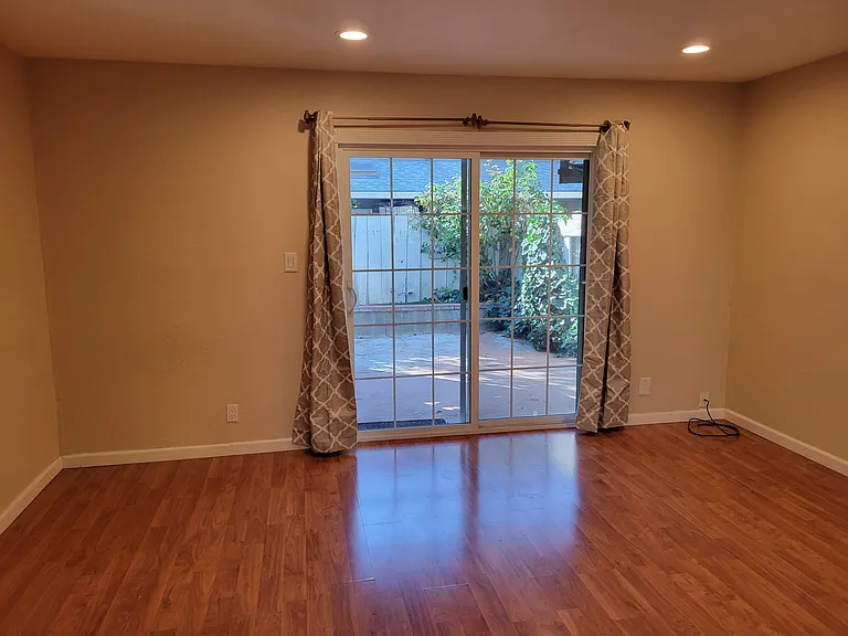 3304 Landess Ave #C — Photo 2