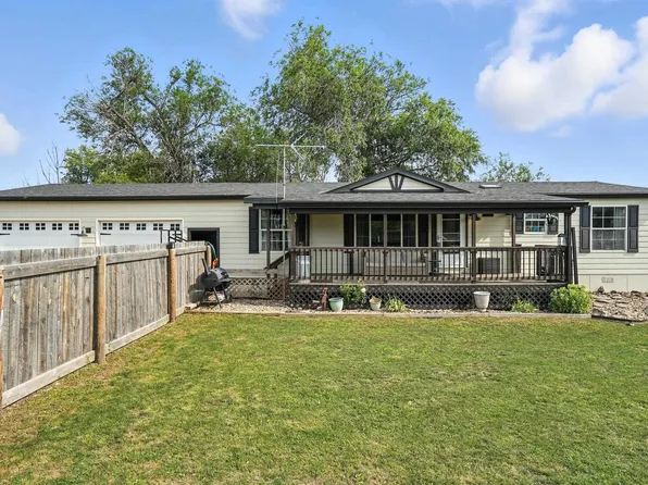 402 3rd St, Nisland, SD 57762