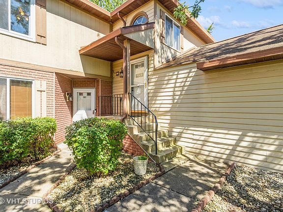 2nd image of 2474 Brunswick Cir APT B2