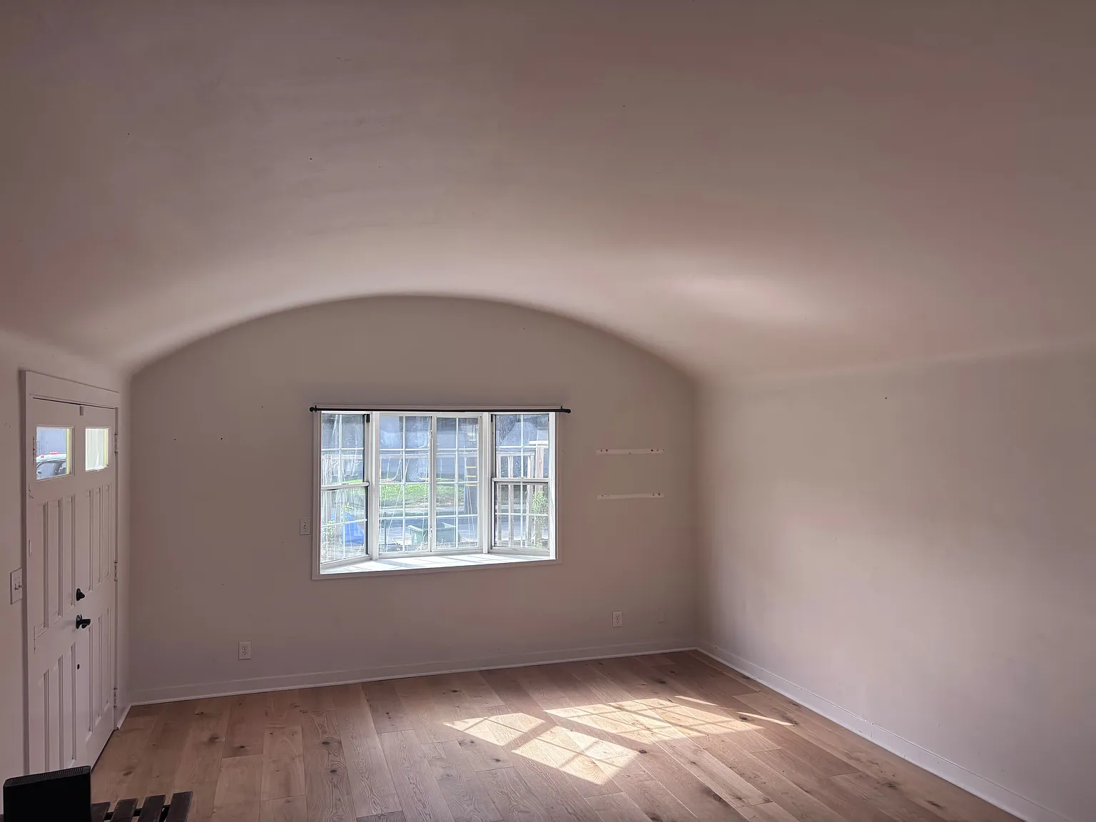 2 bed, 970 sqft, $3,500 — Photo 4